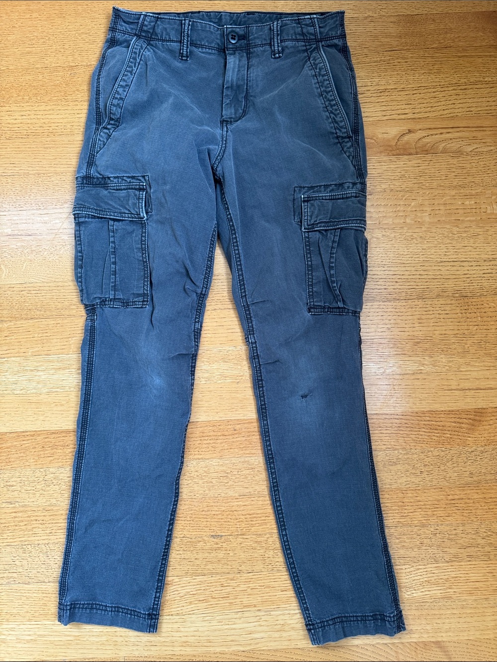 GAP Men's Cargo Pants in Moonless Night